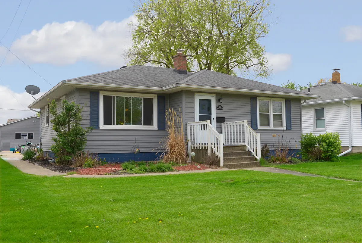 1307 W Washington Street, Ottawa, IL 61350 - Image #1