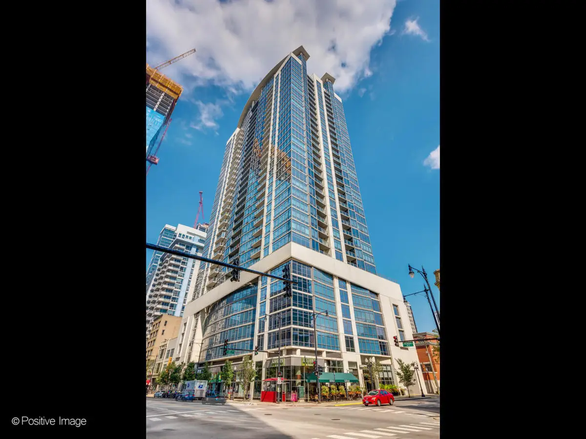 100 E 14th Street #1502, Chicago, IL 60605 - Image #1