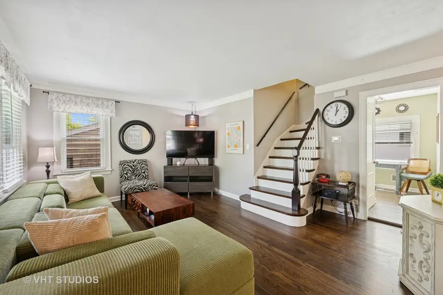 415 W Willow Street, Arlington Heights, IL 60004 - #2