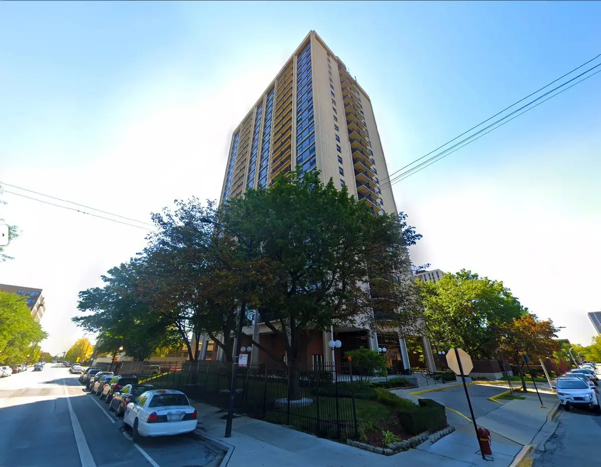 2605 S Indiana Avenue #402, Chicago, IL 60616 - Image #1