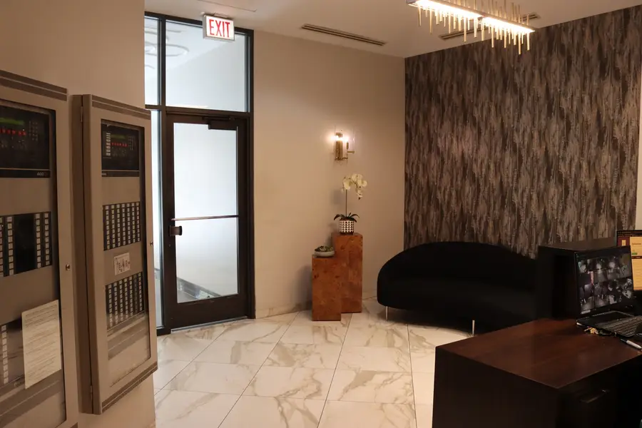 8 W Monroe Street #607, Chicago, IL 60603 - #3