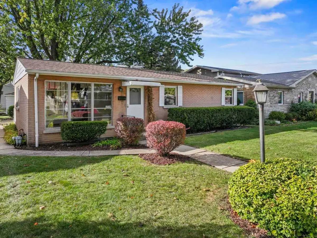 1724 Illinois Street, Des Plaines, IL 60018 - Image #1