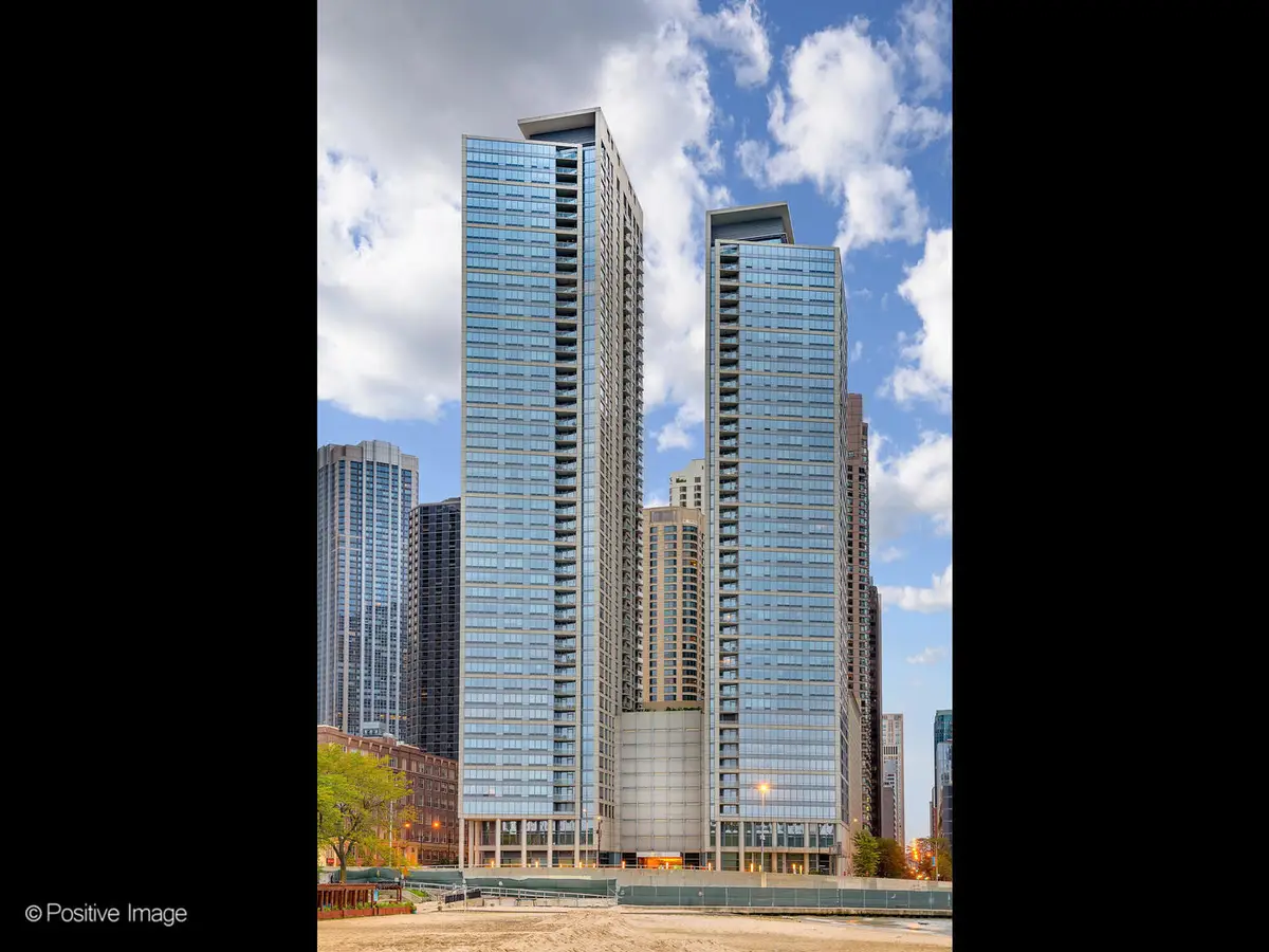 Address Withheld By Seller, Chicago, IL 60610 - #1