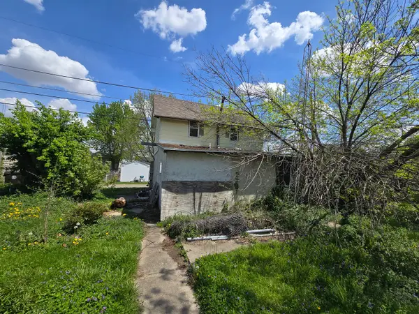 1518 Broadway Street, Lincoln, IL 62656