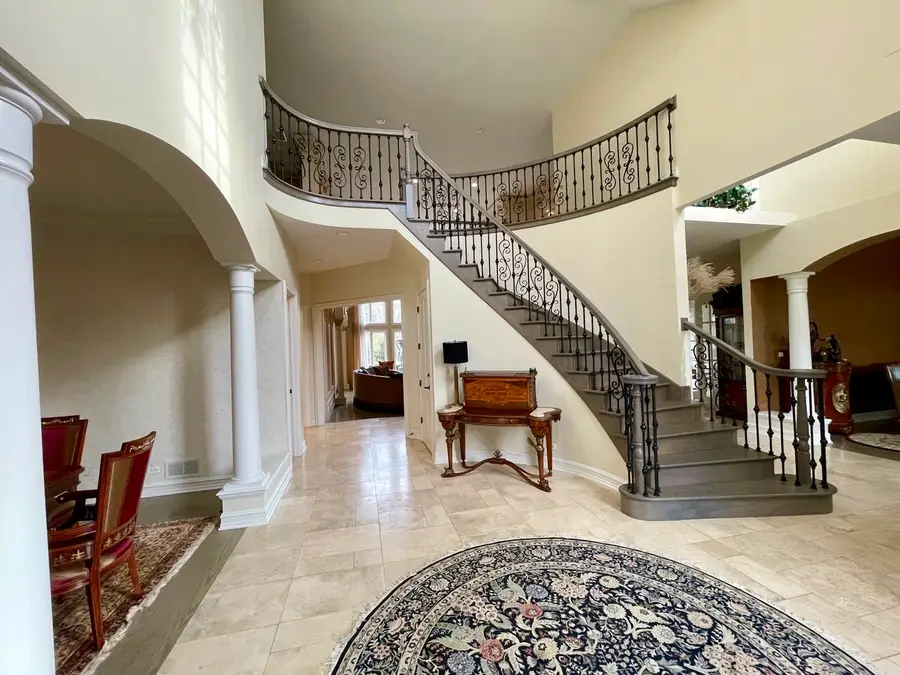 Address Withheld By Seller, Hinsdale, IL 60521 - #3