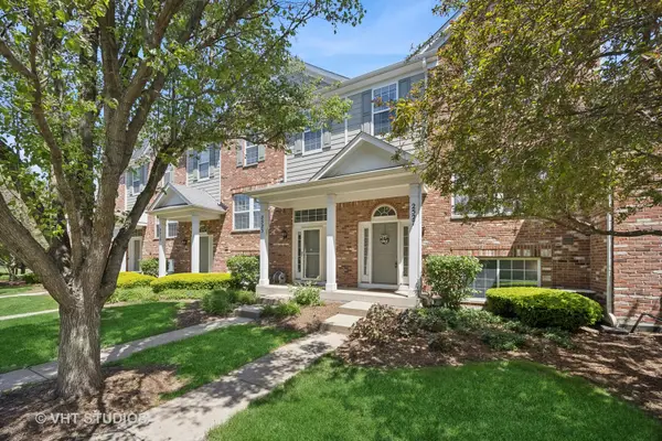 2527 Emily Lane, Elgin, IL 60124