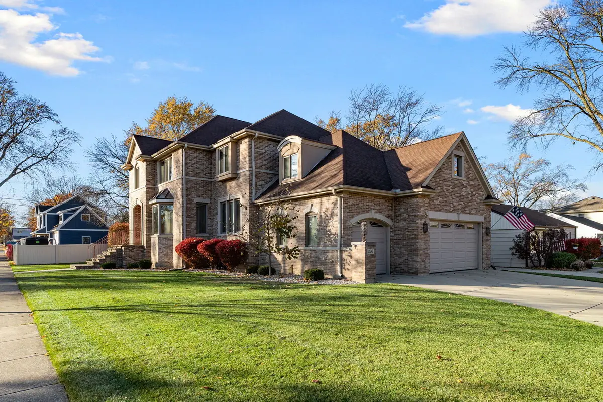 200 N School Street, Mount Prospect, IL 60056 - Image #1