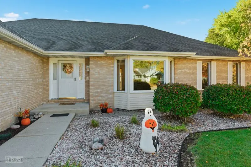 23815 W Getson Avenue, Plainfield, IL 60544 - Image #2