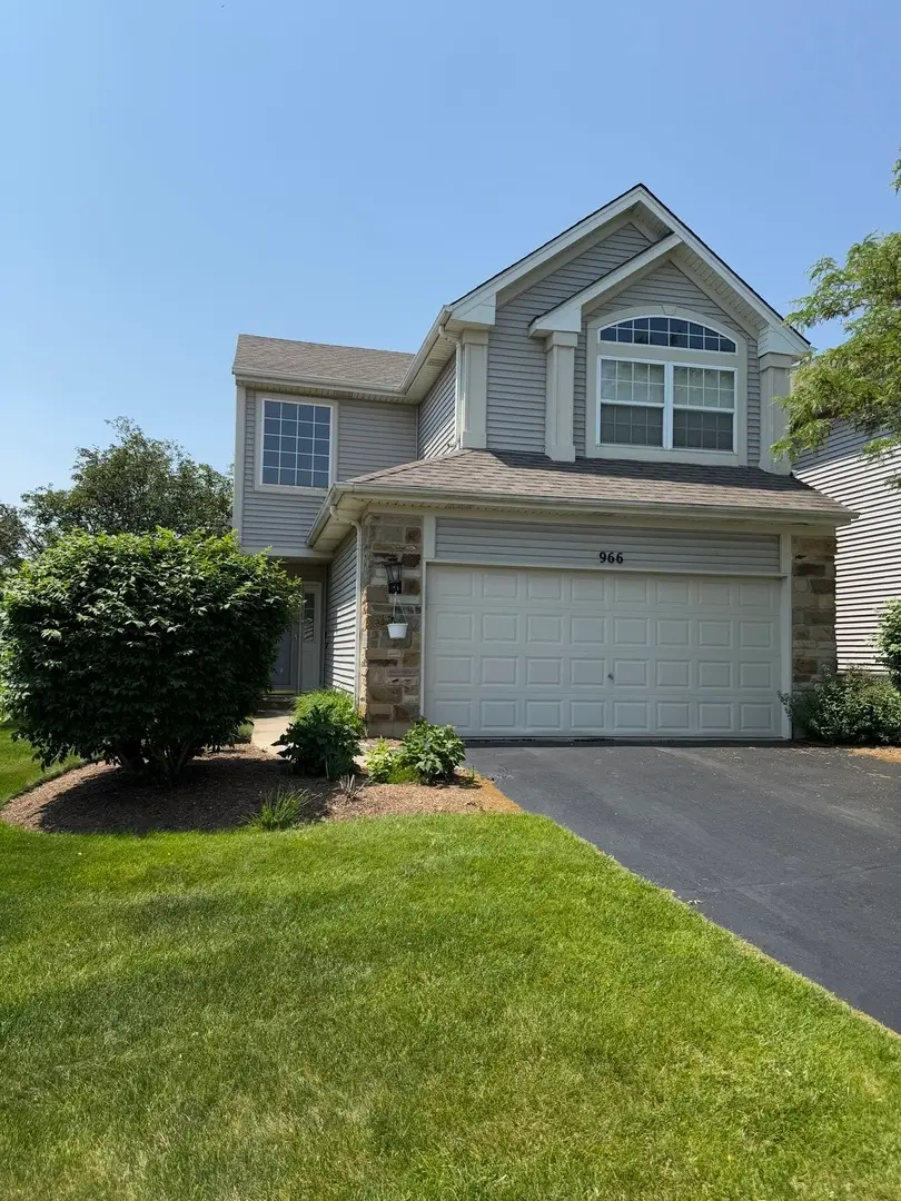 966 Mesa Drive, Lake In The Hills, IL 60156 - Image #1