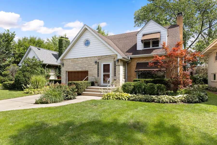 6709 N Ramona Avenue, Lincolnwood, IL 60712 - Image #3