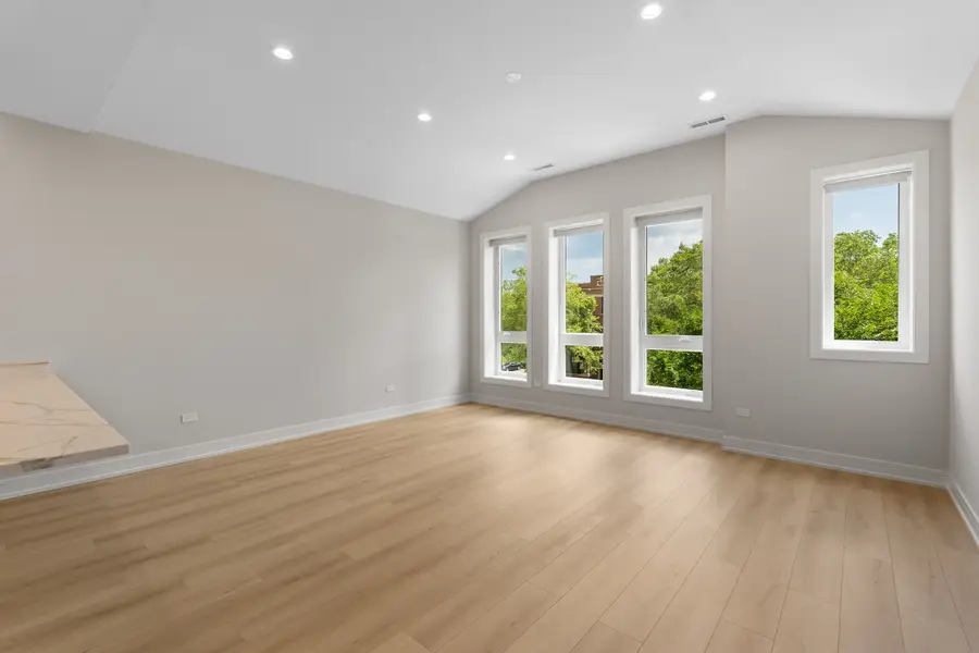 Address Withheld By Seller, Chicago, IL 60615 - Image #3