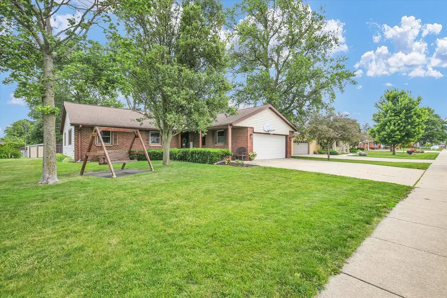 210 N Prospect Avenue, Savoy, IL 61874 - #3