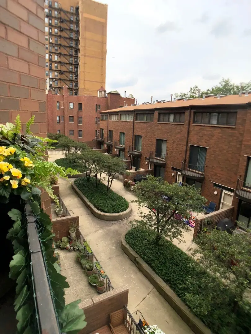 3700 N Lake Shore Drive #307, Chicago, IL 60613 - Image #2