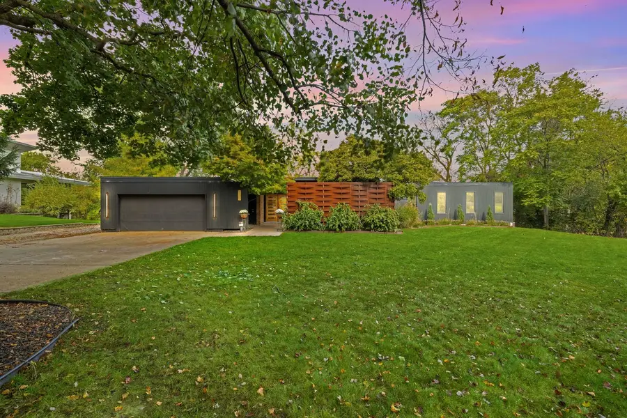 1142 Morningside Drive, Elgin, IL 60123 - Image #2