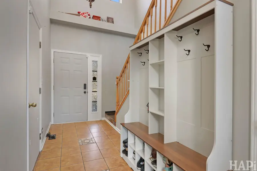 902 Huntington Drive #902, Elk Grove Village, IL 60007 - Image #3