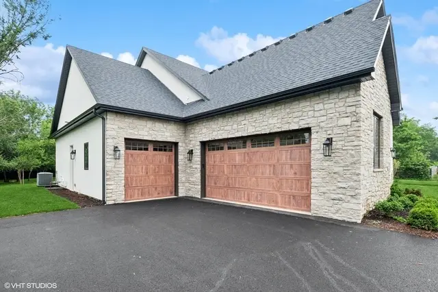 10940 German Church Road, La Grange, IL 60525 - Image #3