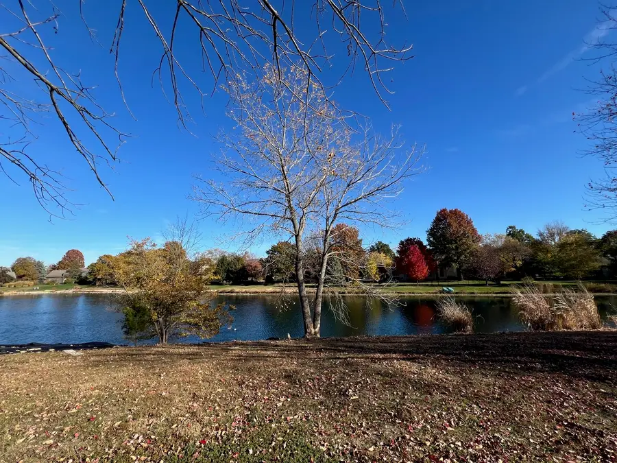 2006 S Staley Road, Champaign, IL 61822 - Image #2