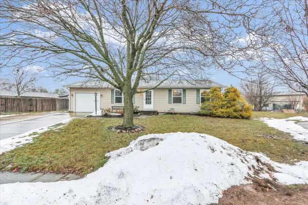 502 Richard Court, Mahomet, IL 61853