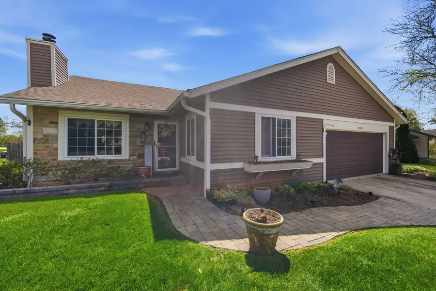 2S631 Angeline Court, Warrenville, IL 60555 - #2