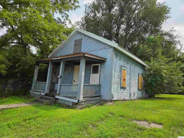 616 Oak, Quincy, IL 62301