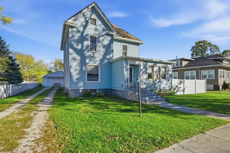 208 N Jackson Street, Flanagan, IL 61740 - Image #3