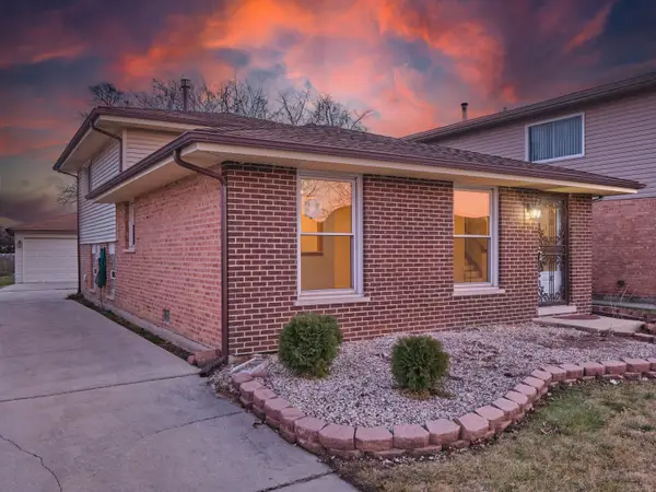 18207 Ravisloe Terrace, Country Club Hills, IL 60478