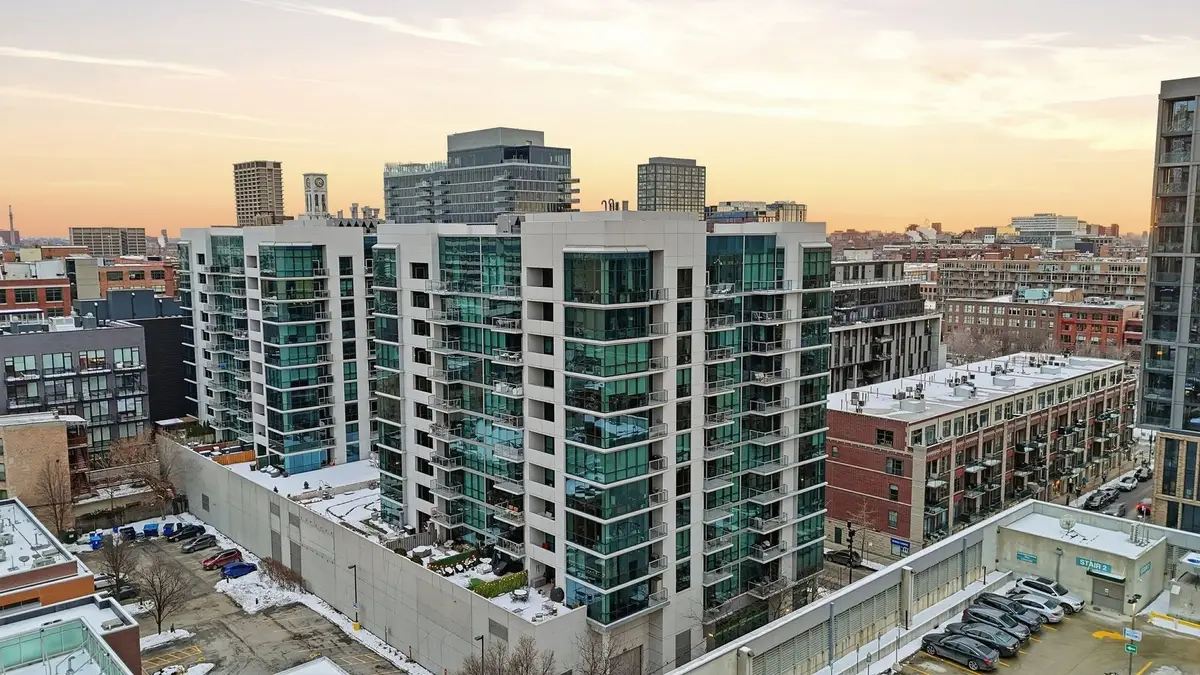 123 S Green Street #501B, Chicago, IL 60607 - Image #1