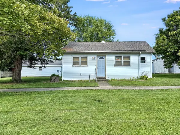 615 S Central Street, Gilman, IL 60938