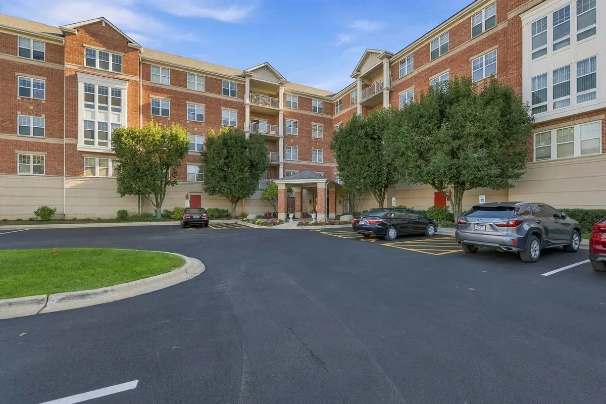 101 Pointe Drive #203, Northbrook, IL 60062 - #1