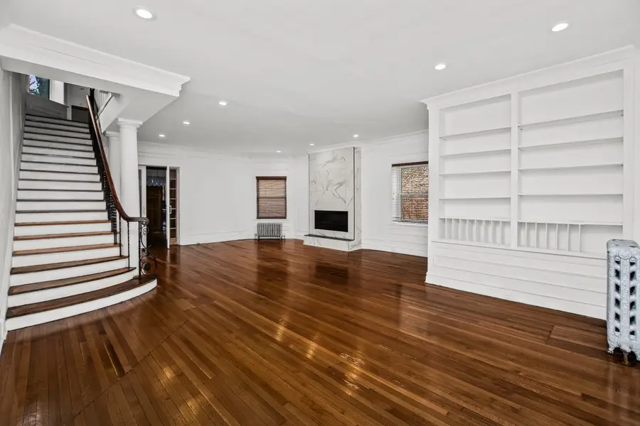 823 E Drexel Square, Chicago, IL 60615 - Image #3