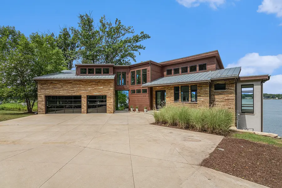 68448 Beechwood Drive, Dowagiac, MI 49047 - #3