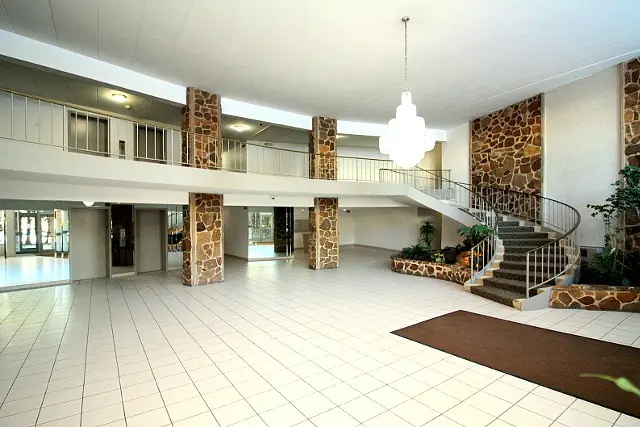 16 E Old Willow Road #412S, Prospect Heights, IL 60070 - Image #2