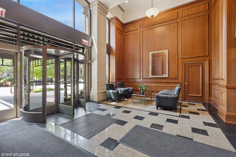 Address Withheld By Seller, Chicago, IL 60610 - #3