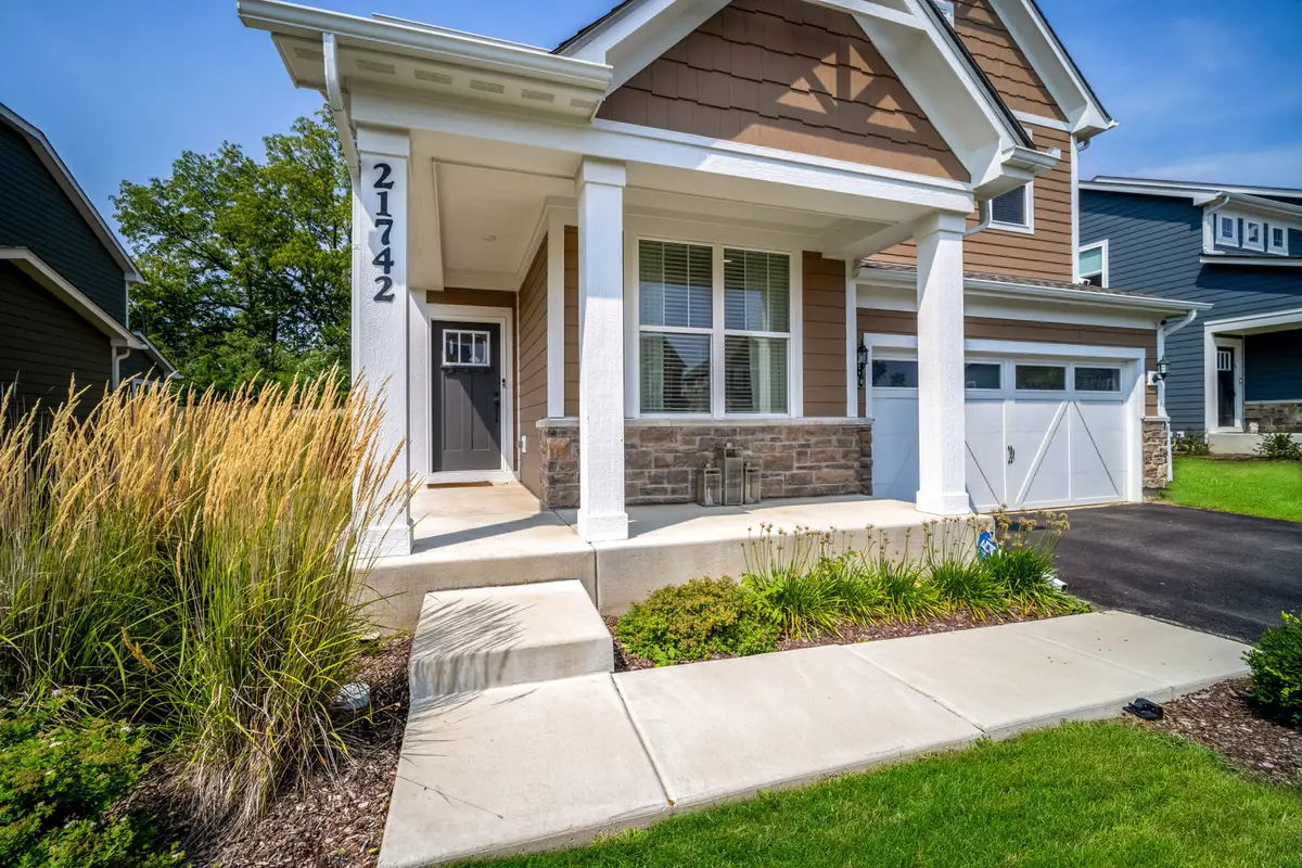 21742 N Ashley Street, Kildeer, IL 60047 - #1