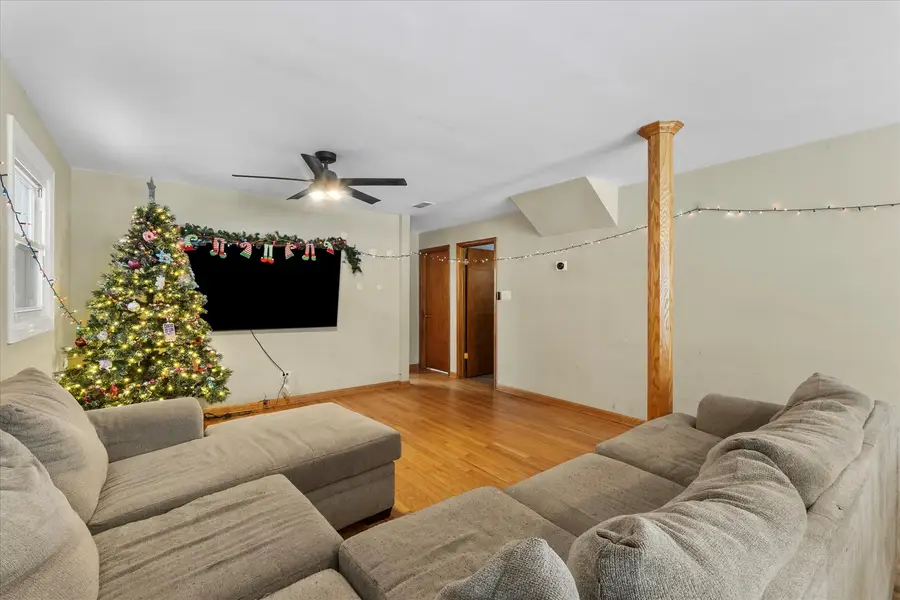 9341 S 82nd Avenue, Hickory Hills, IL 60457 - Image #3