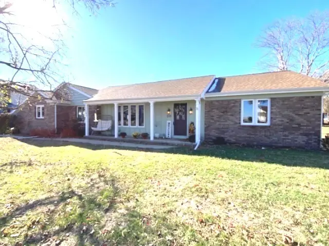 105 Kendall Street, Gifford, IL 61847 - Image #2