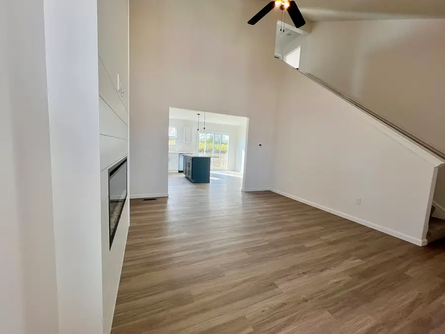 14 Eric Court, Bloomington, IL 61705 - Image #2