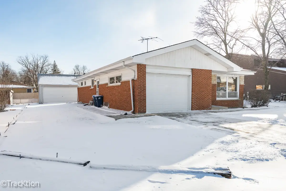 Address Withheld By Seller, Darien, IL 60561 - Image #1