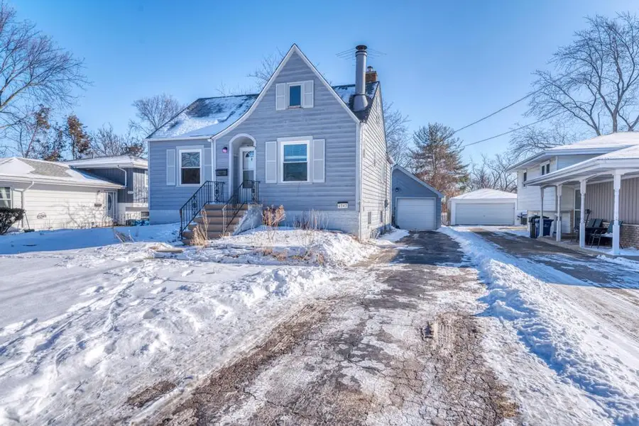 4343 Florence Avenue, Downers Grove, IL 60515 - #2