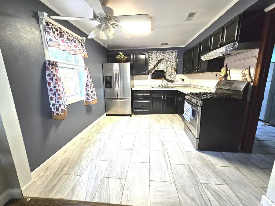 355 Oswego Street, Park Forest, IL 60466 - Image #2