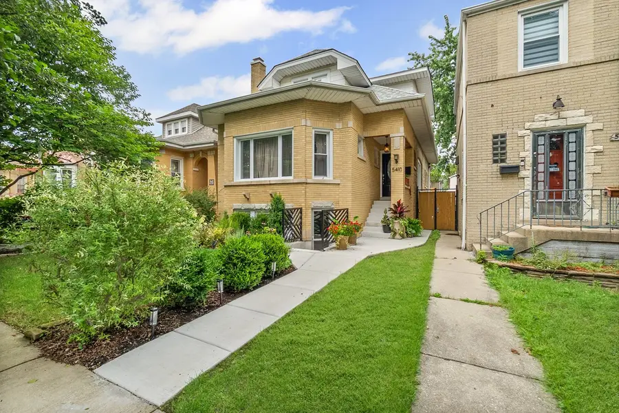 5410 W Hutchinson Street, Chicago, IL 60641 - Image #2