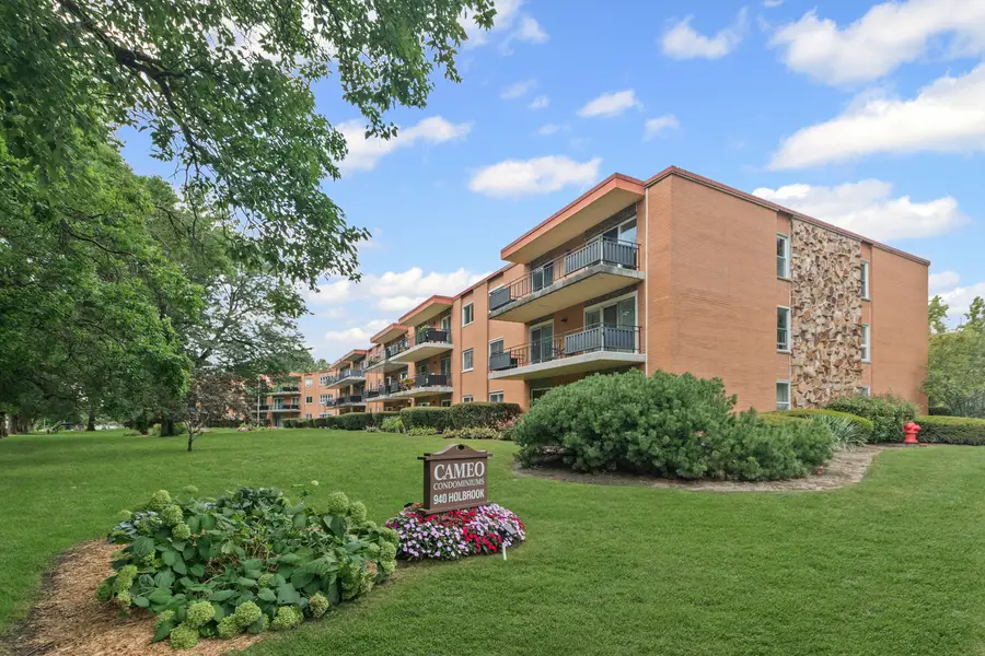940 Holbrook Road #8B, Homewood, IL 60430 - Image #2