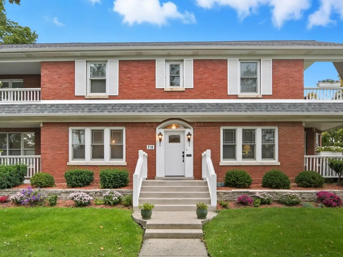 718 S Washington Avenue, Park Ridge, IL 60068 - Image #1