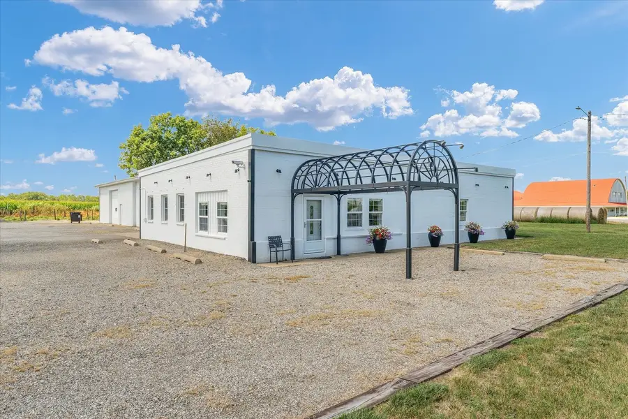 176 S Henning Road, Danville, IL 61832 - #3