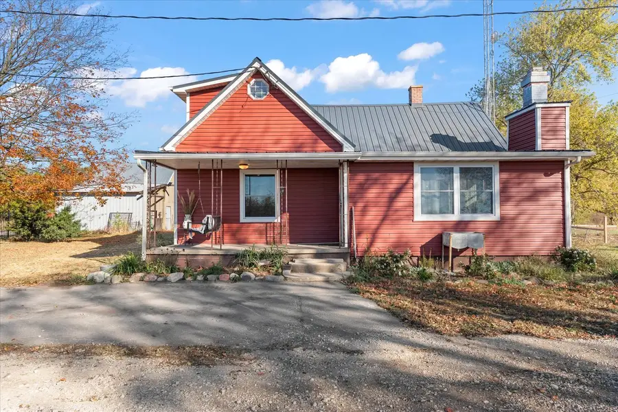 1311 E 4140 North Road, Rankin, IL 60960 - Image #2