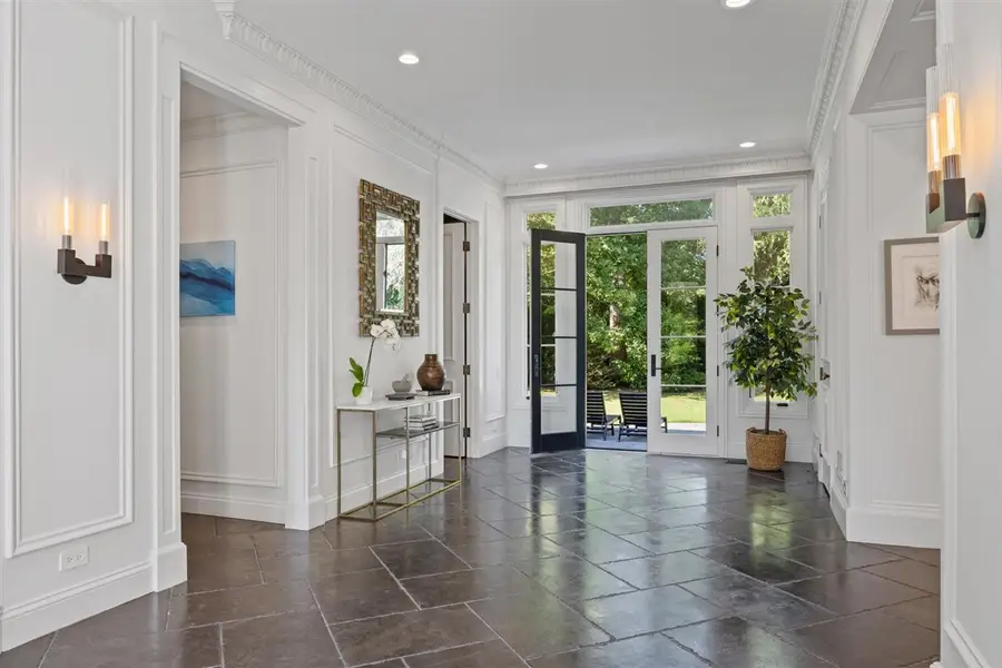 320 Keystone Court, Glencoe, IL 60022 - Image #3