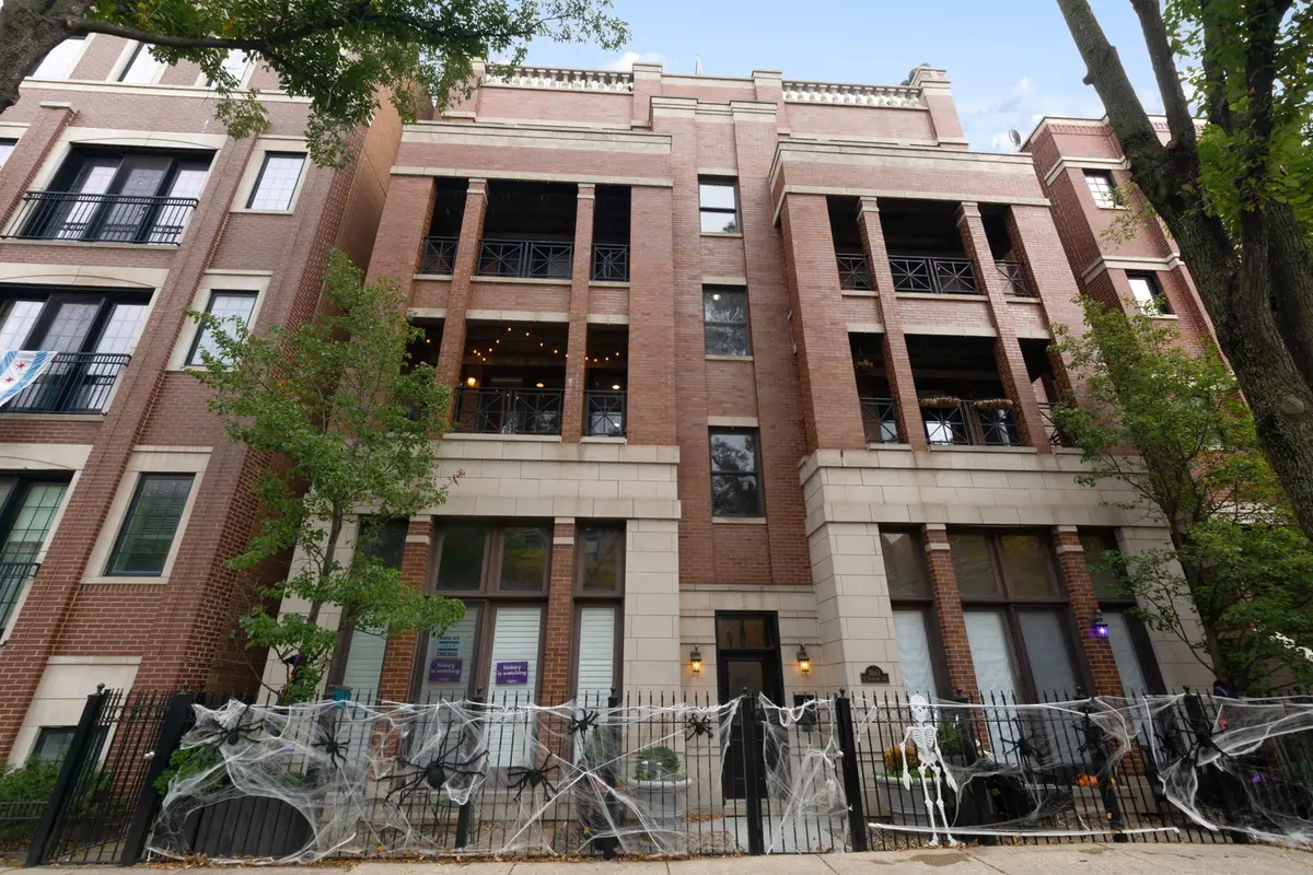 Address Withheld By Seller, Chicago, IL 60613 - Image #1