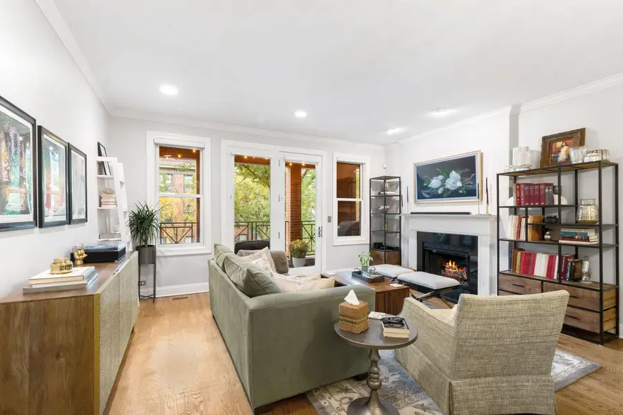 Address Withheld By Seller, Chicago, IL 60613 - Image #2