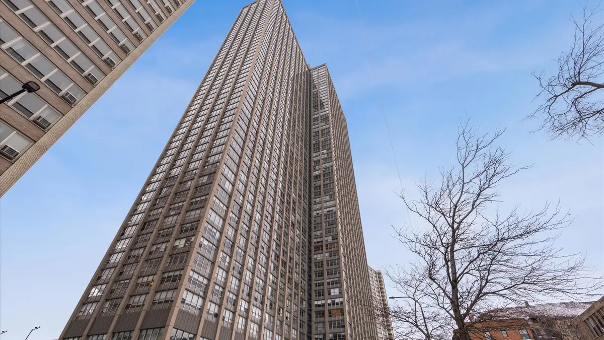 655 W Irving Park Road #3704, Chicago, IL 60613 - Image #1