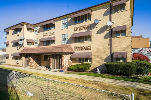 8216 W Belmont Avenue #2N, Chicago, IL 60634